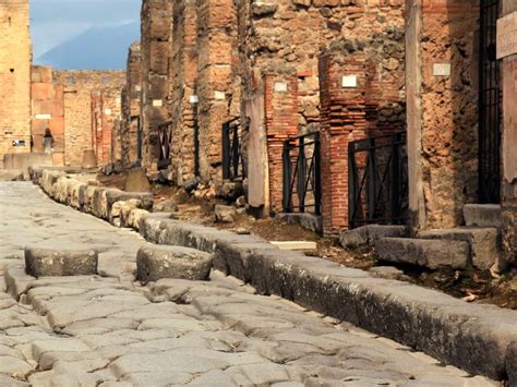 Pompeii from Rome Half Day Short Tour - City Wonders