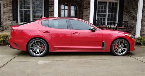 2018 Kia Stinger GT2 Red Forgestar CF5V | Wheel Front