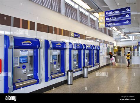 Ticket hall at Rhodesfield Gautrain Station, Rhodesfield, Kempton Stock Photo: 47679605 - Alamy