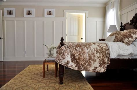 Wainscoting in Blogworld | Wainscoting styles, Wainscoting bedroom, White wainscoting