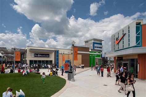 Toronto Premium Outlets - Hamilton Halton Brant