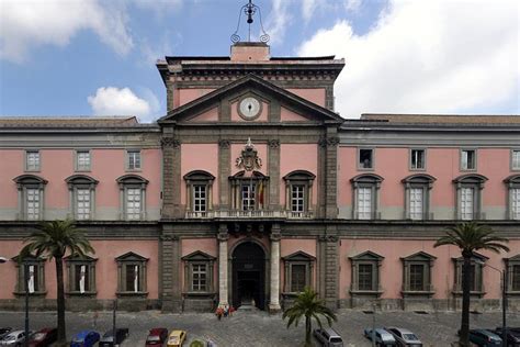 Tour of the Archaeological Museum of Naples 2024