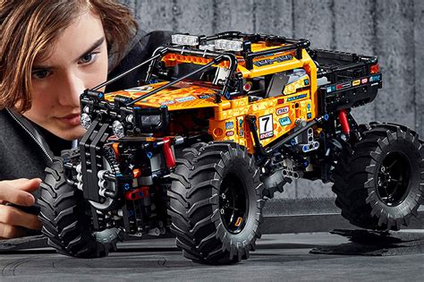 LEGO Technic 4X4 X-treme Off-Roader Is Likely LEGO’s Most Extreme RC Technic Ever