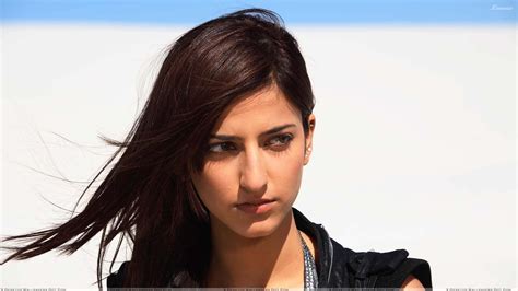 Shruti Hassan Beautiful Desktop Widescreen HD Wallpapers - Wallpaper Cave