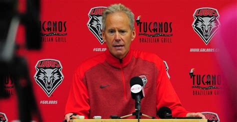 Lobo Football Signs 12 in Early Signing Period