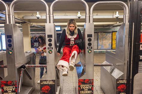 Inside the dark history of SantaCon from huge brawls to revelers climbing 45ft tree - & tips for ...