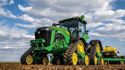 8RX Series Tractors