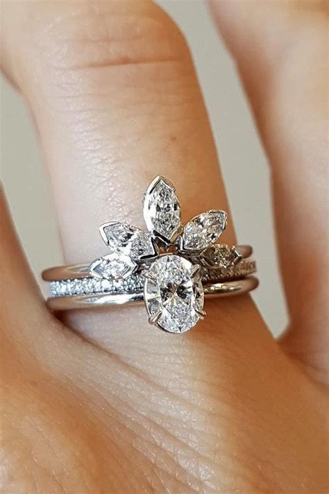 27 Unique Wedding Rings For Somebody Special | Oh So Perfect Proposal