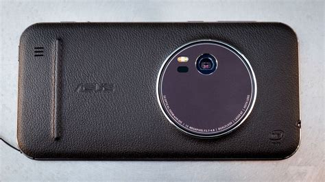 Asus ZenFone Zoom review: do you really need a zoom lens in your ...