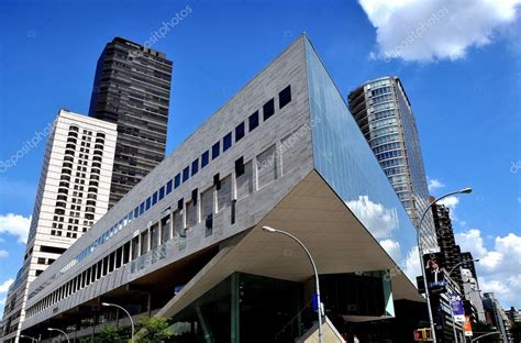 NYC: Juilliard School of Music and Alice Tully Hall – Stock Editorial Photo © LeeSnider #112330902