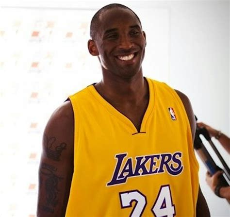 Kobe Bryant: 81 points, 9 tweets | The Daily Dot