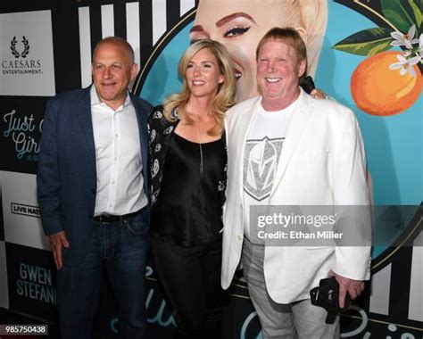 Mark Davis Wife Photos and Premium High Res Pictures - Getty Images