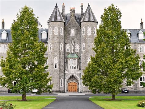 The Best Colleges in Ireland | AdmissionSight