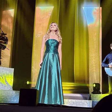 Megan Walsh on Instagram: “📸 . . . #celticwoman #ancientlandtour ...