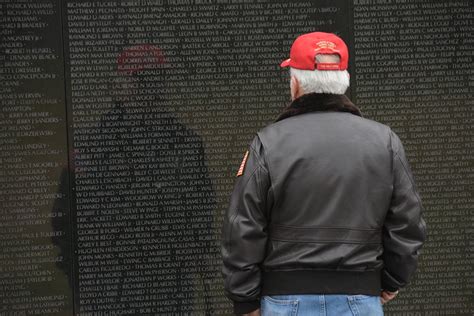 Veterans have options for seeing Vietnam memorial wall - VA News