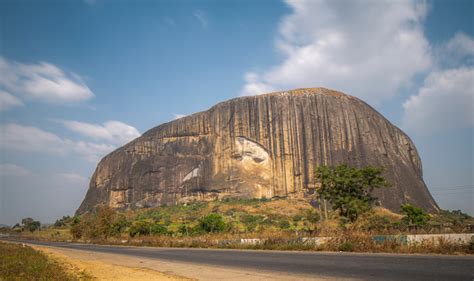 Zuma Rock Nigeria Stock Photo - Download Image Now - iStock