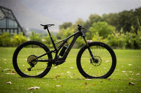 Test: Specialized S Works Levo SL 2020 - world of mtb Magazin