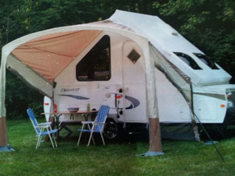 Awning/screen room on a Forest River hardside A-Frame folding camp ...