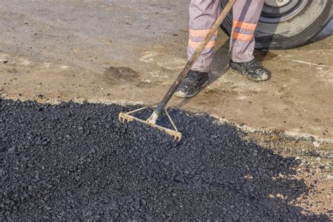 4 Pothole Repair Procedures You Should Know About - LP Stewart & Sons Inc - Lincoln | NearSay