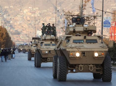 Taliban show off captured U.S. armoured vehicles in Kabul parade - The ...