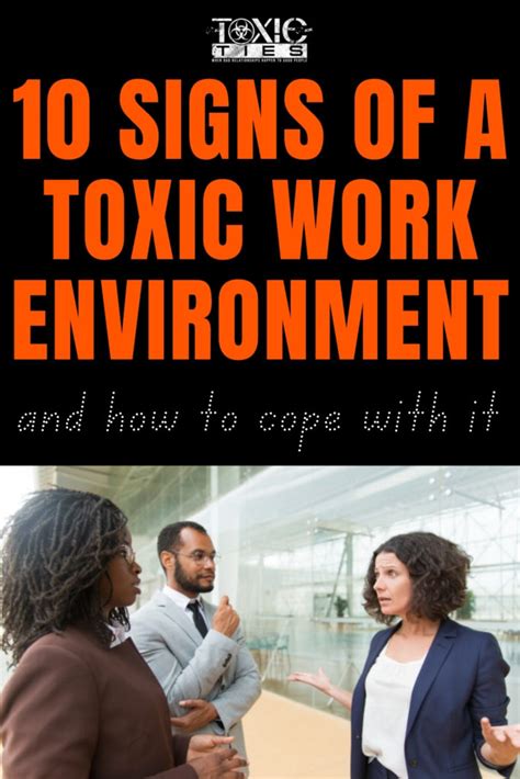 10 Signs of a Toxic Work Environment (And How to Cope With It)