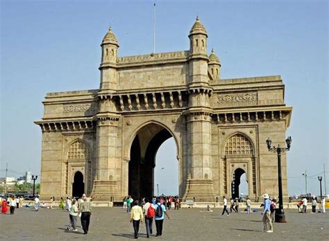 Gateway of India Mumbai – History, Architecture, Visit Timing & Entry Fee