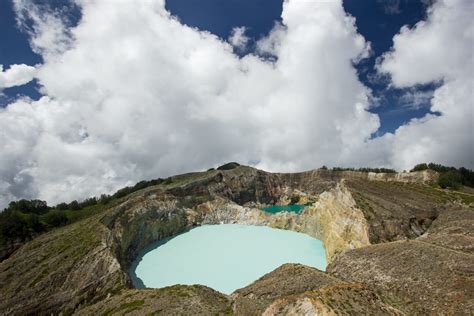 Kelimutu 3 Colors Lake, Flores, Indonesia