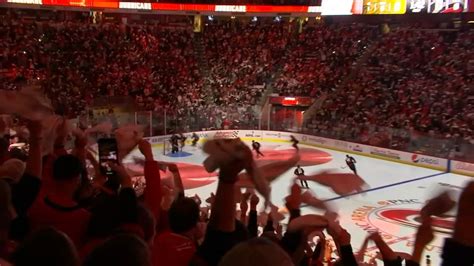 Hurricanes score: Thousands return to PNC Arena as Carolina Hurricanes ...