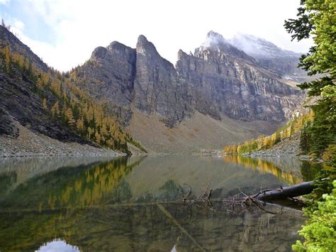 6 Lake Louise Easy Hikes | Hiking Lake Louise For All Levels