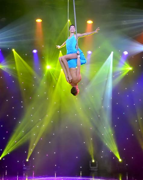 Acrobatic-Show - SoulDuo | Acrobatics, Gallery, Show