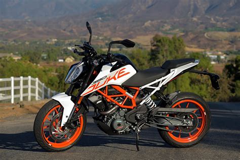 2018 KTM 390 Duke: Обзор одного дня - MotoNews. Все о мире мото