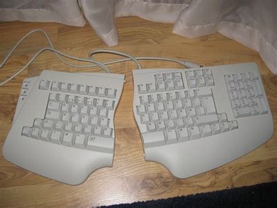 Tastatura ergonomica , ofertă gratuită din partea lui Mulga pe LucruriGratis