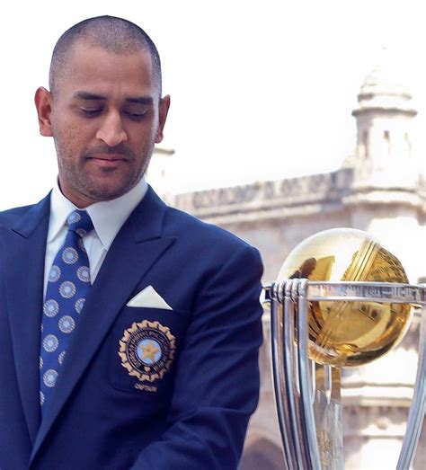 MS Dhoni's Hairstyle in IPL - MS Dhoni’s Best Hairstyles in IPL | GQ India