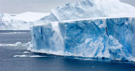 The largest iceberg in the world just broke off from Antarctica CBS News