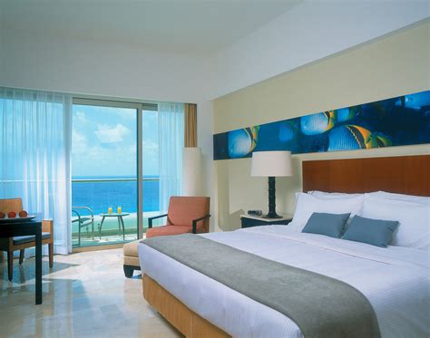 All-Inclusive Live Aqua Resort Cancun