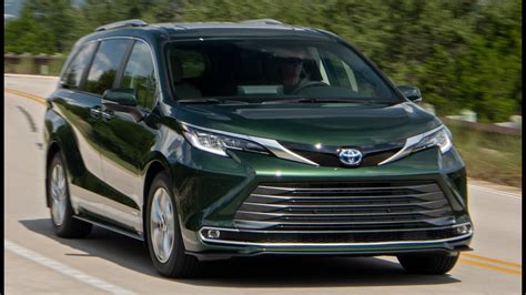 2021 Toyota Sienna // Limited AWD Cypress Green - YouTube