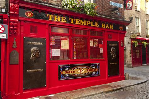 The Temple Bar by Misa Maric - Photo 18166399 / 500px | Temple bar, Bar ...