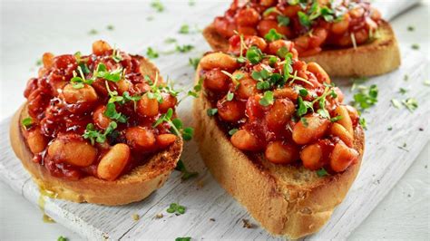 Beans on Toast Recipe, How to Make Beans on Toast at Home | MAGGI®