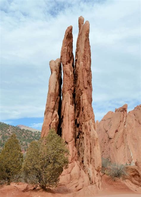 Three Graces rock formation in Garden of the Gods Colorado - Dotted Globe