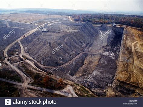 Image result for open pit coal mine usa | Open pit, Coal mining, Natural landmarks