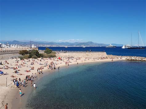 Top beaches in Antibes - WhatToDoAntibes