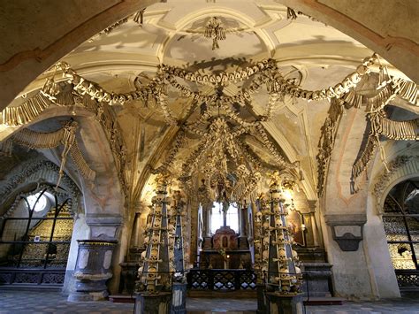 Sedlec Ossuary, Kutná Hora, Czech Republic - Activity Review & Photos