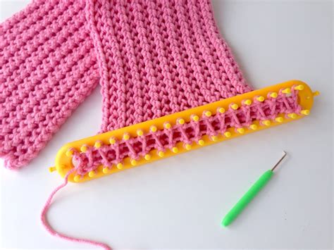 How to Loom Knit a Cowl. Scarf in a kind of Honeycomb Stitch (DIY Tutorial)