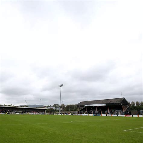 Carrick Rangers Fc Stadium : What Channel Is Carrick Rangers Vs ...