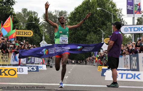 Tamirat Tola Runs Away With World Championships Marathon Victory – Trackalerts