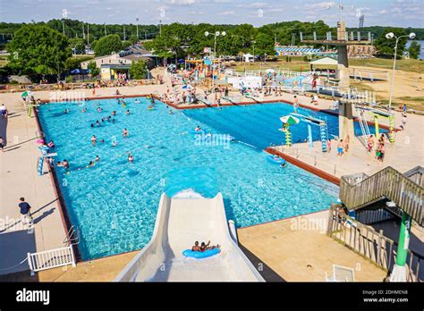 Alabama Decatur Point Mallard Park Waterpark,water slide swimming pool Stock Photo - Alamy