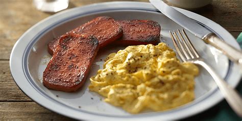 SPAM® and Scrambled Eggs | SPAM® Recipes