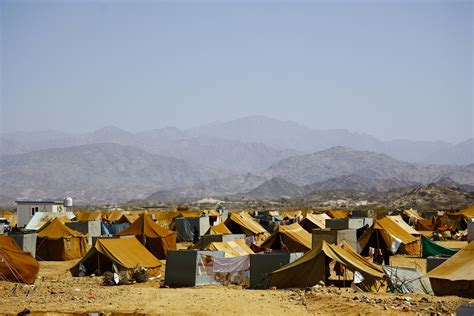 IRIN | IDP/refugee camps - facts and figures*