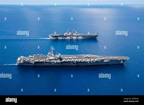 Uss boxer lhd 4 hi-res stock photography and images - Alamy