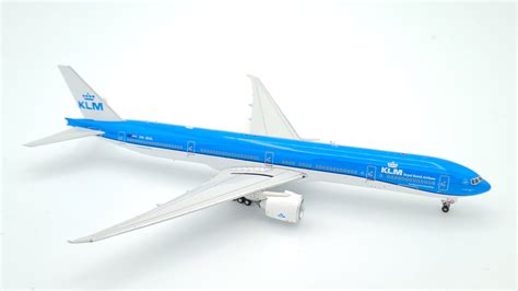 ScaleModelStore.com :: Aviation400 1:400 - AV4065 - KLM Boeing 777-300ER